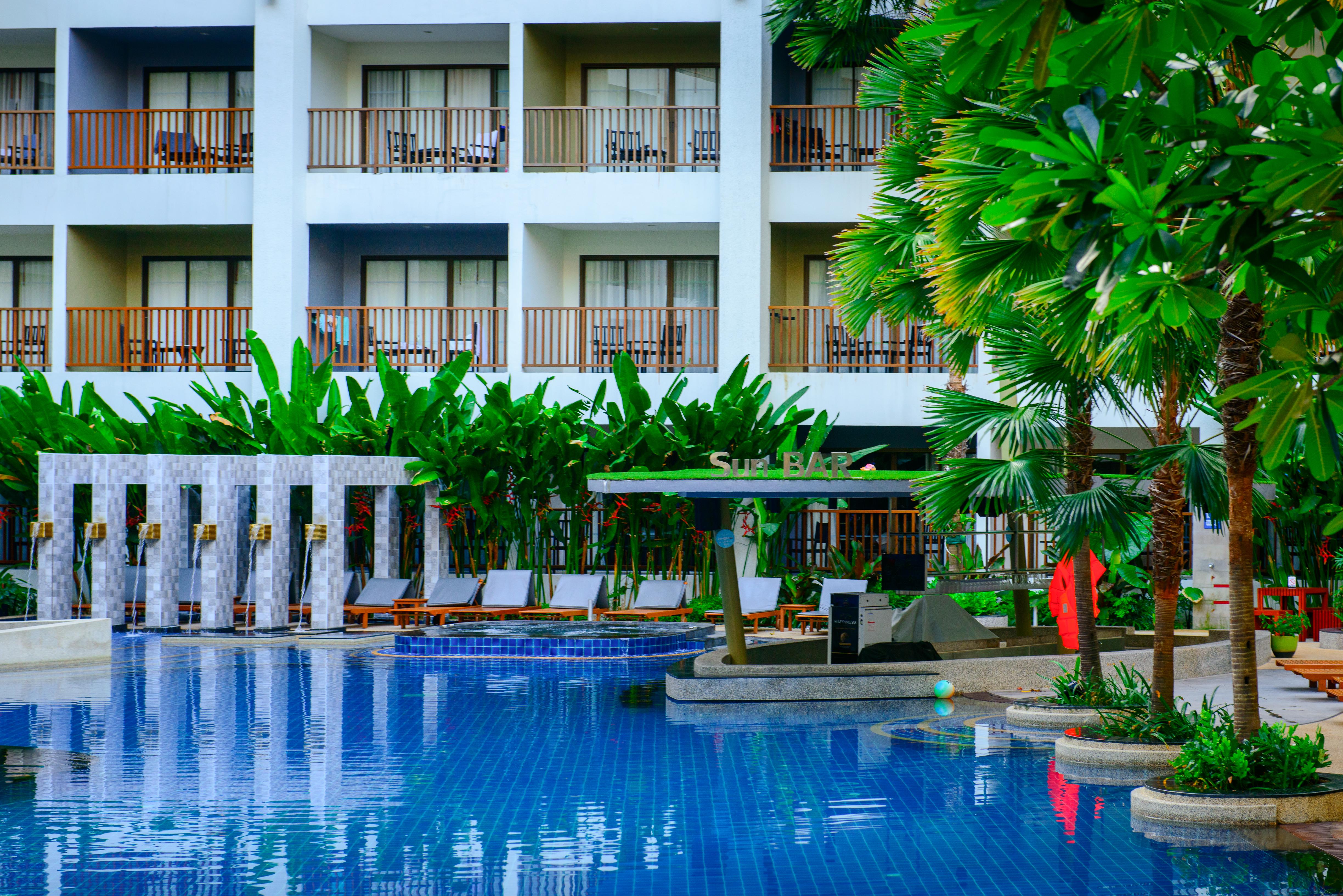 Patong فندق ديفانا بلازا هوتيل فوكيت بوكي باتونج المظهر الخارجي الصورة